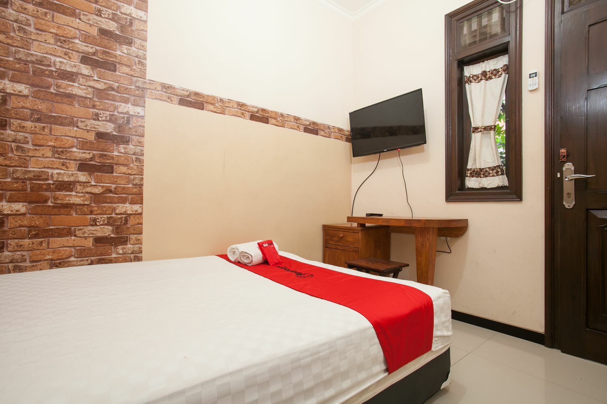 Reddoorz At Omah Wetan Sawojajar Malang Hotel Eksteriør billede